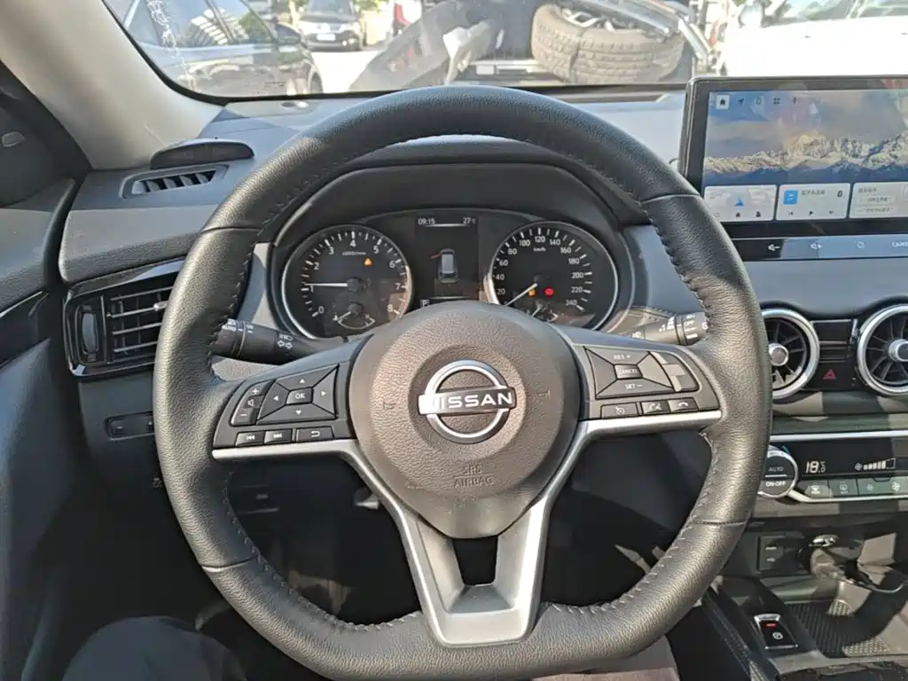 Nissan X-Trail — миниатюра 11