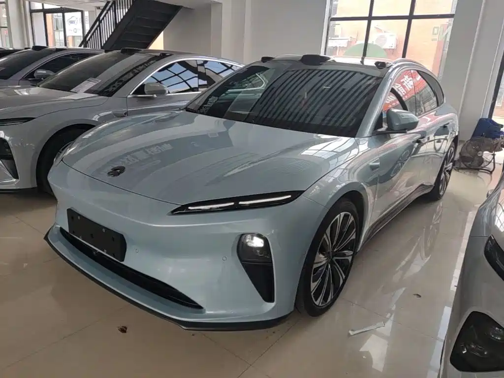 NIO ET5T — миниатюра 2