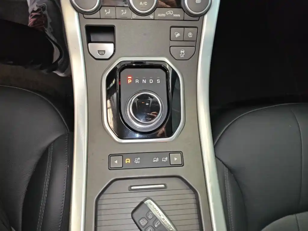 Land Rover Evoque — миниатюра 14