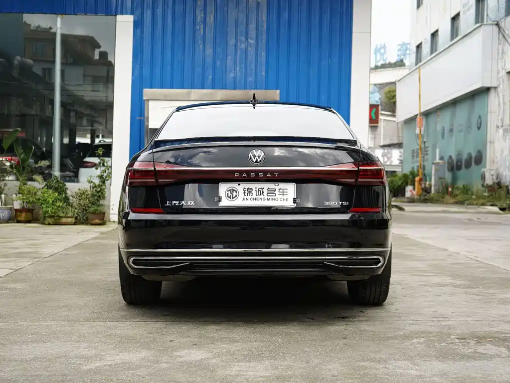 Volkswagen Passat — миниатюра 8