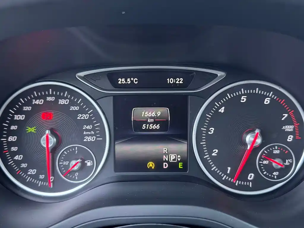 Mercedes-Benz B-Class — миниатюра 11
