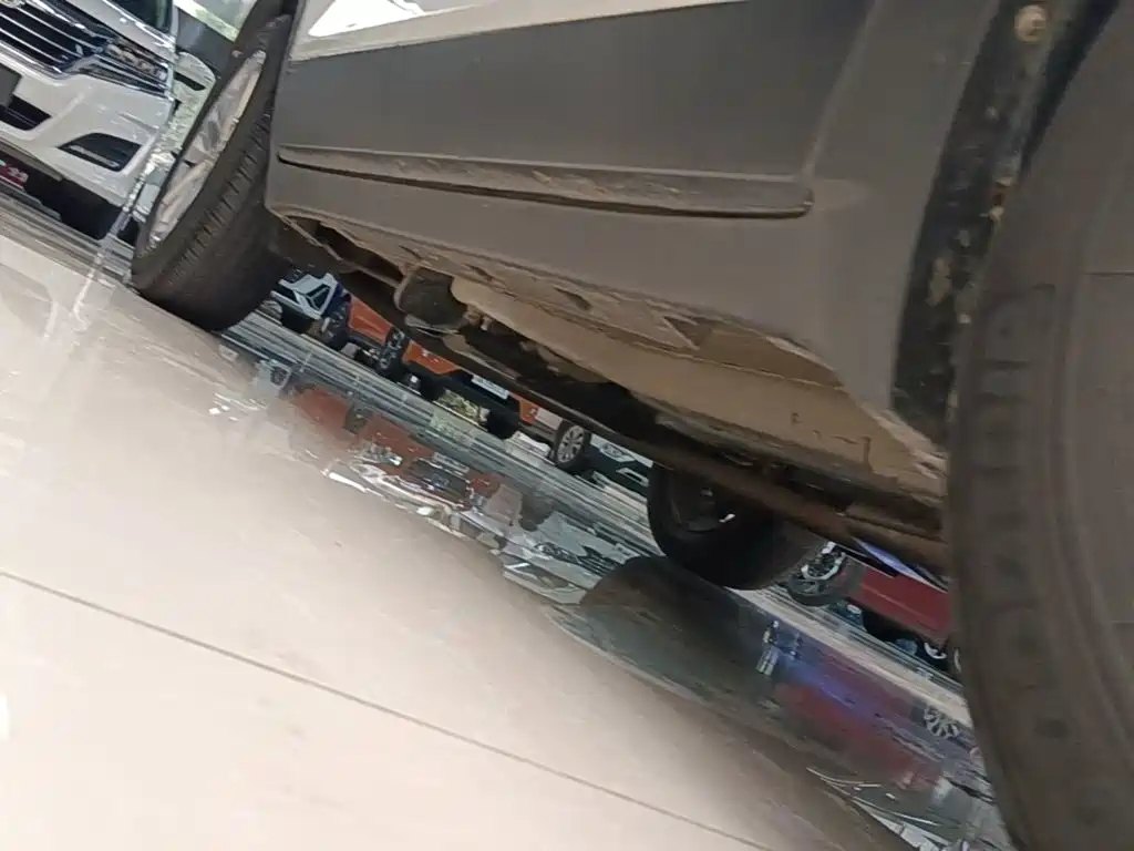 Chevrolet Trax — миниатюра 21