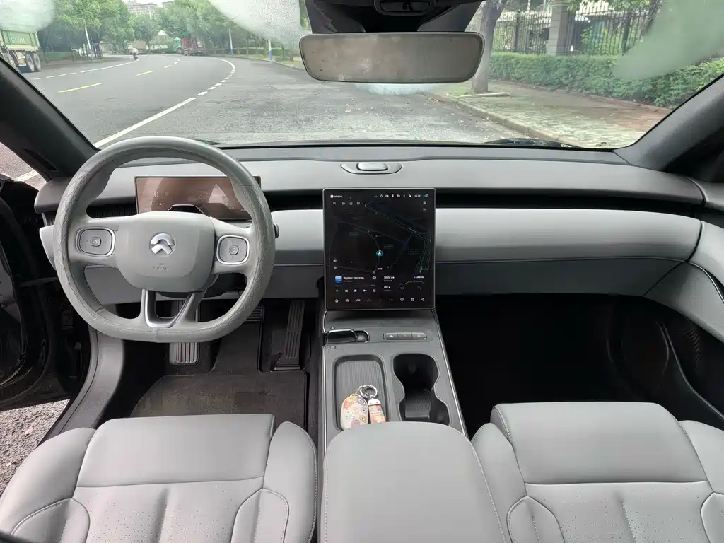 NIO ET5T — миниатюра 4