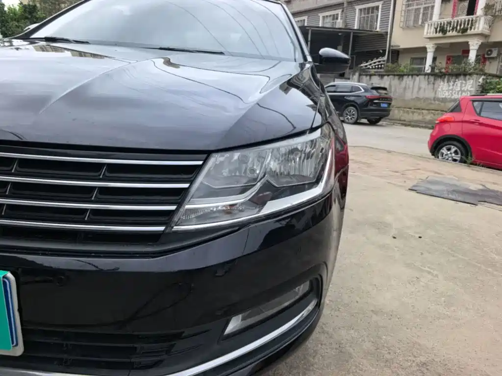 Volkswagen Lavida — миниатюра 24