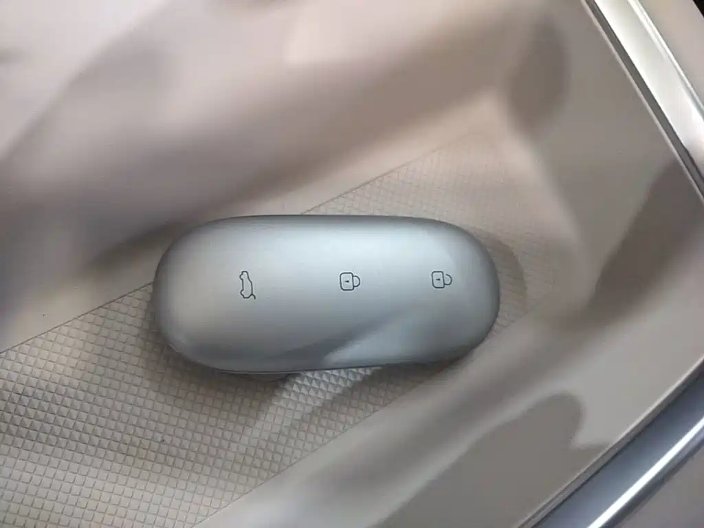 Li Auto Li L7 — миниатюра 9