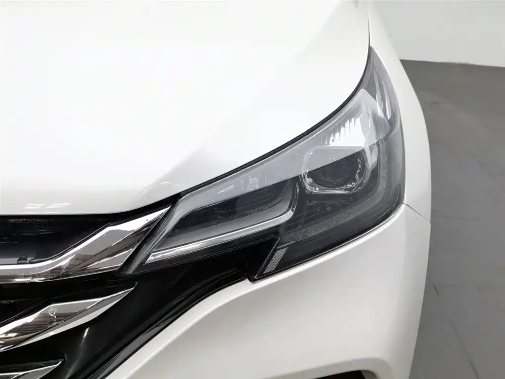 Dongfeng AX7 2018 1.6T AT Luxury