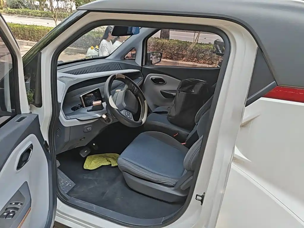 Baojun E200 — миниатюра 17
