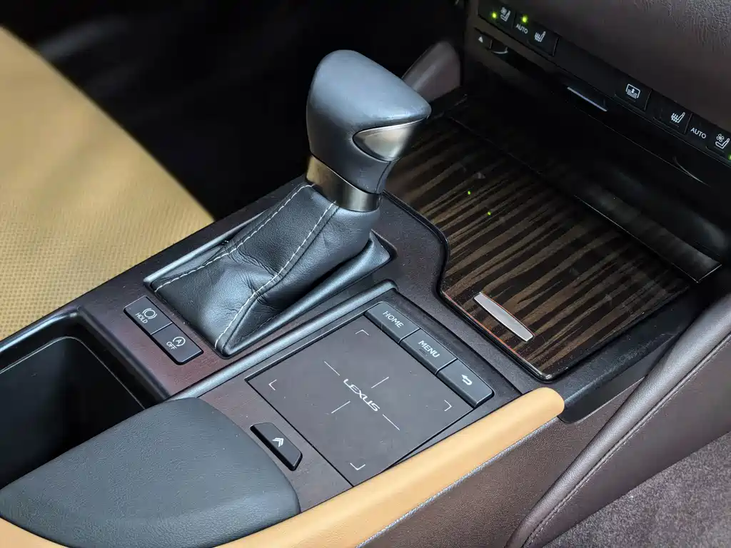 Lexus ES — миниатюра 29