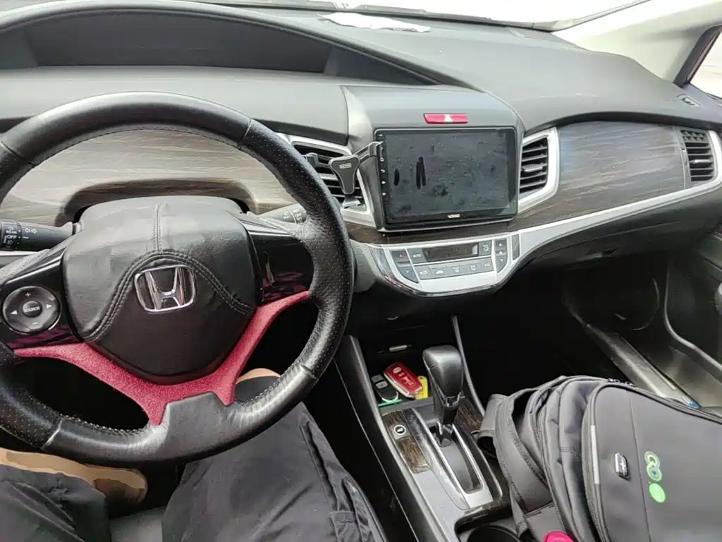 Honda Jade — миниатюра 10