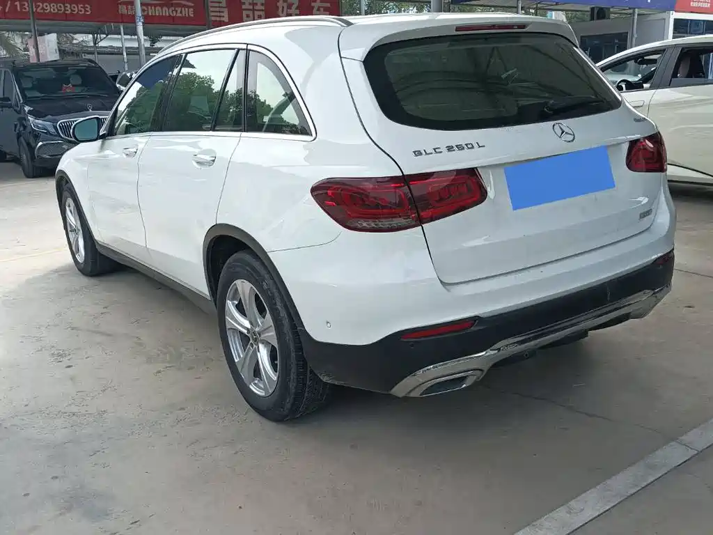 Mercedes-Benz GLC — миниатюра 9