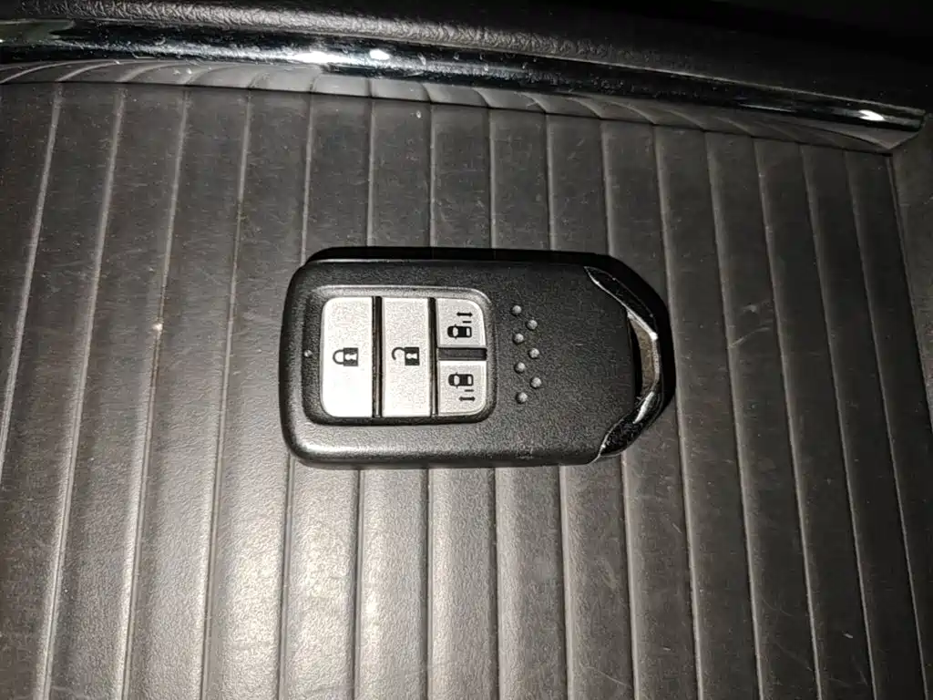 Honda Elysion — миниатюра 9