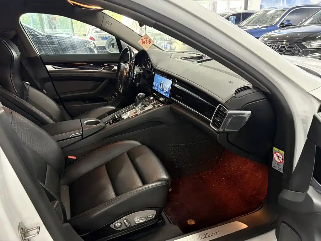 Porsche Panamera — миниатюра 12