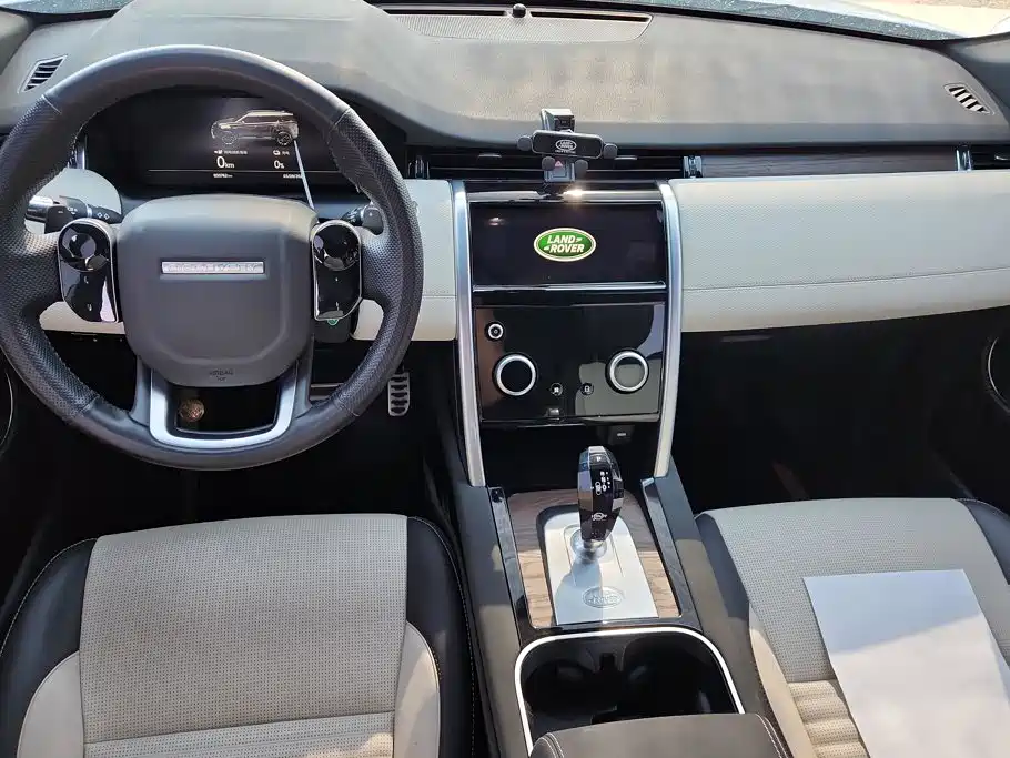 Land Rover Discovery Sport Hybrid — миниатюра 12