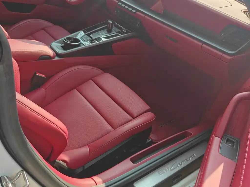 Porsche 911 2026 Carrera 3.0T