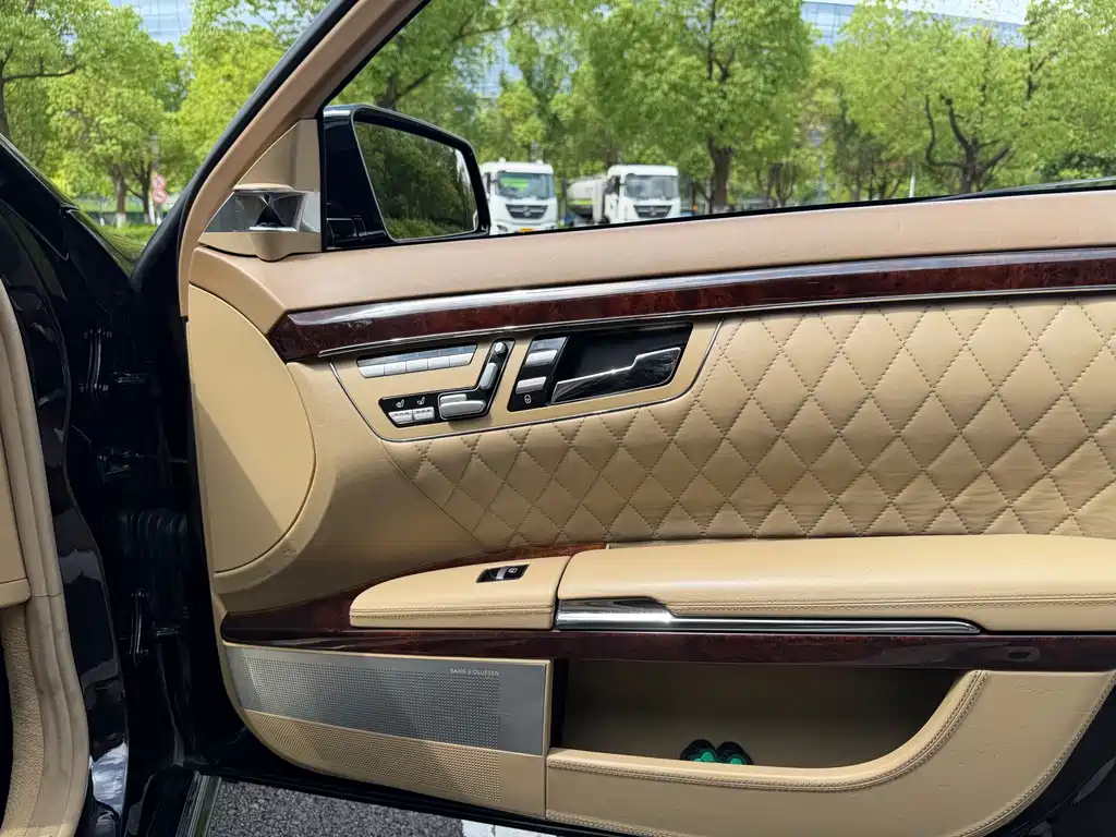 Mercedes-Benz S-Class AMG — миниатюра 16