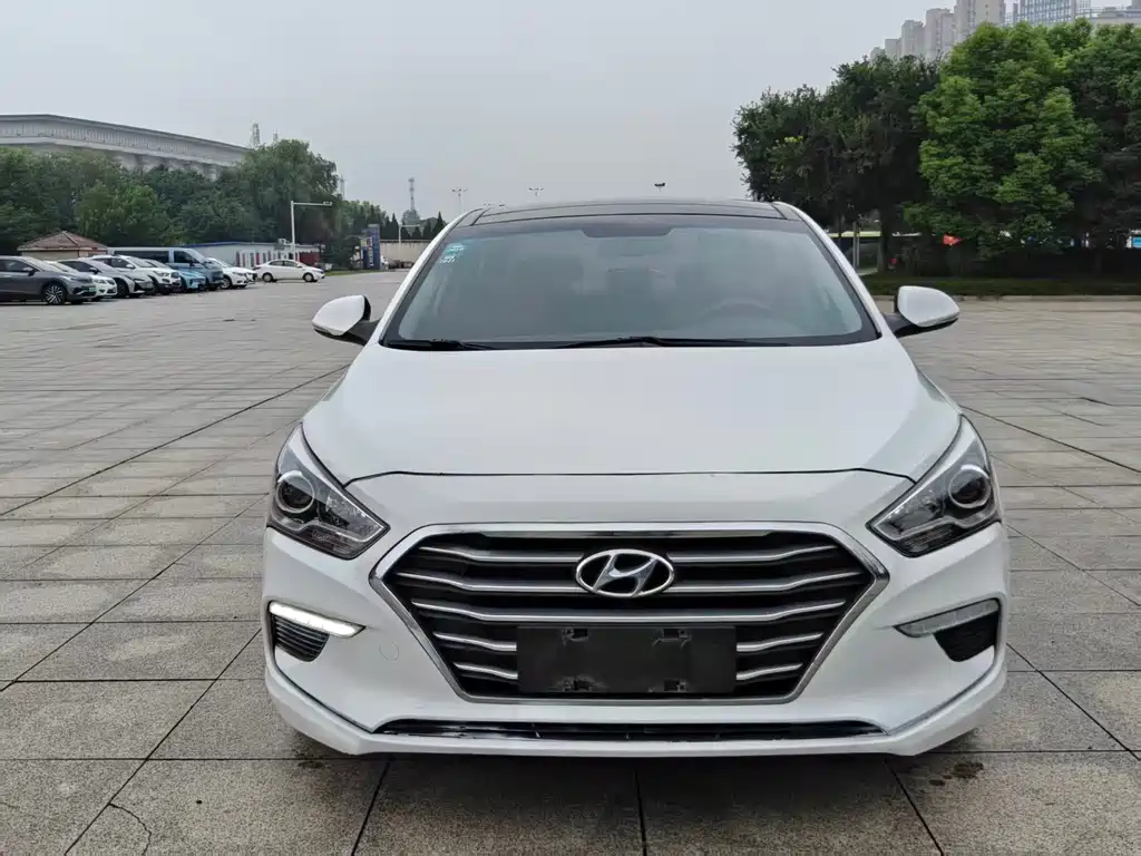 Hyundai Mistra — миниатюра 2