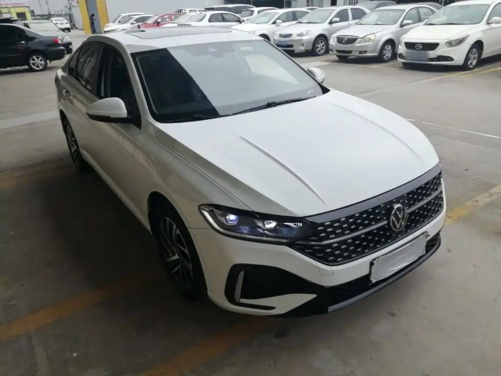 Volkswagen Lavida — миниатюра 4