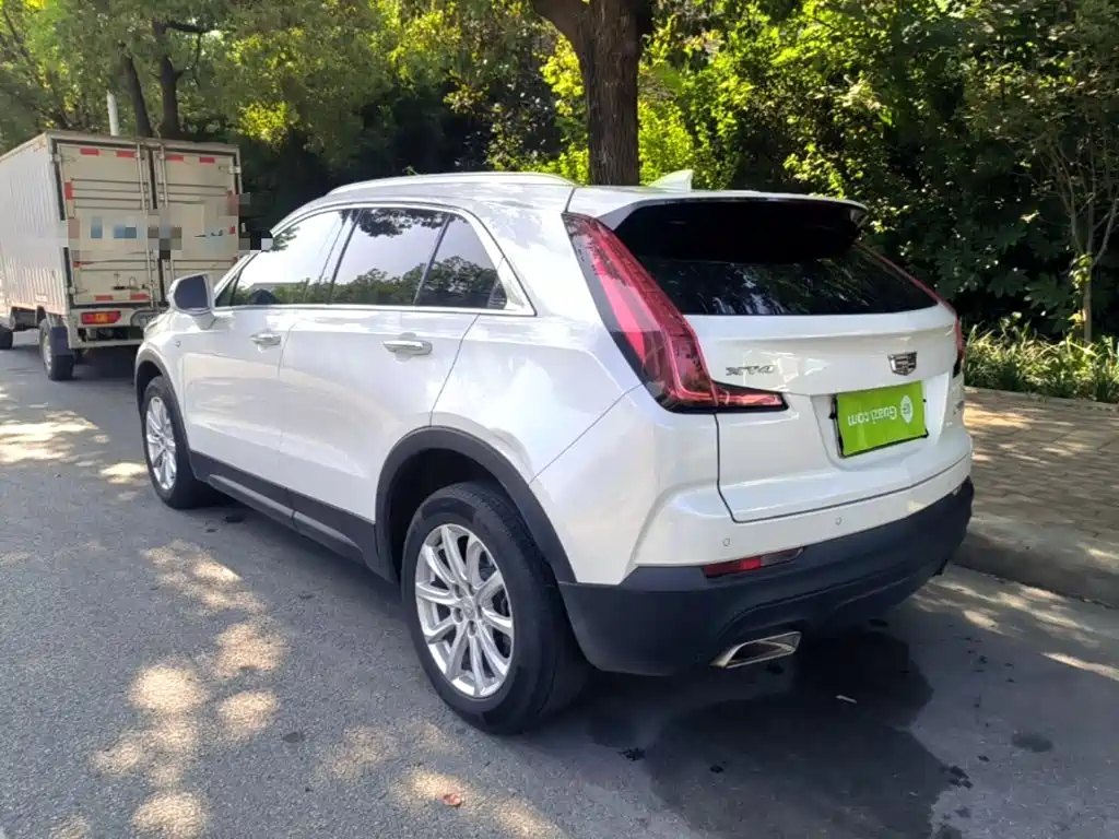Cadillac XT4 — миниатюра 5