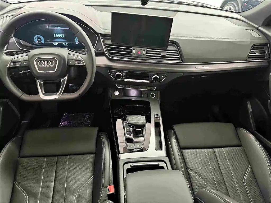 Audi Q5L — миниатюра 14