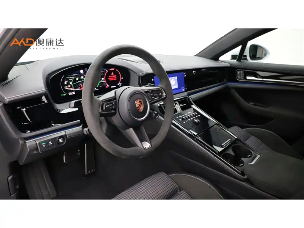 Porsche Panamera — миниатюра 6