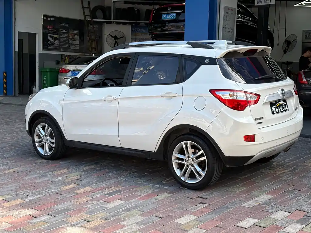 Changan CS35 — миниатюра 4