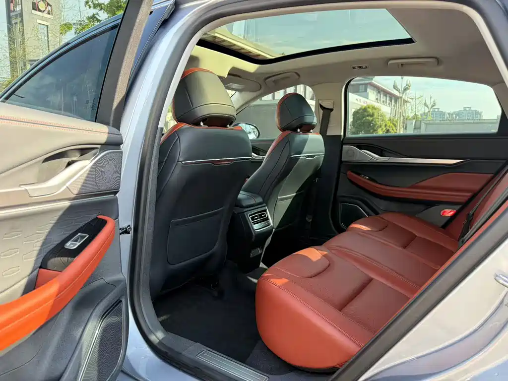 Lincoln Z — миниатюра 4