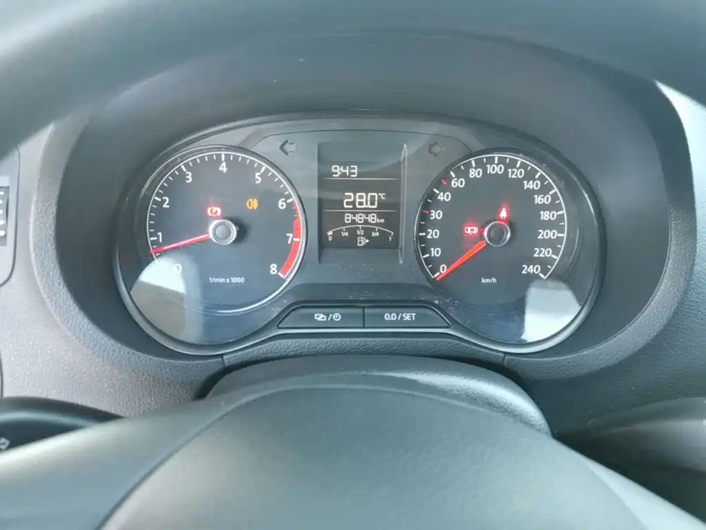 Volkswagen Polo — миниатюра 12