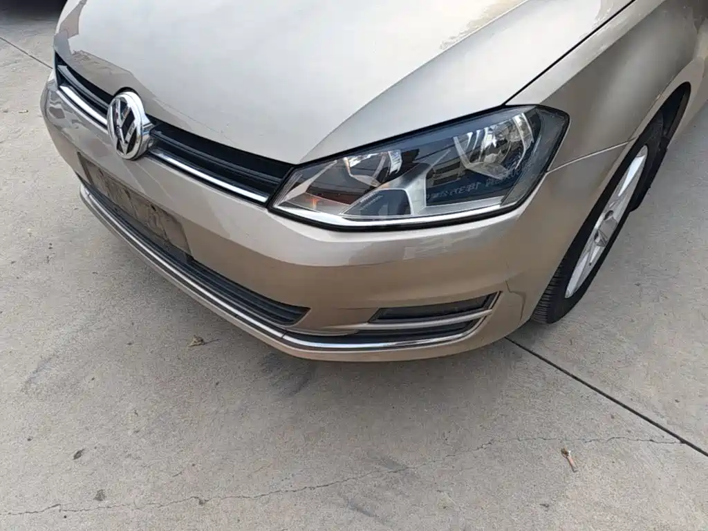 Volkswagen Golf — миниатюра 24