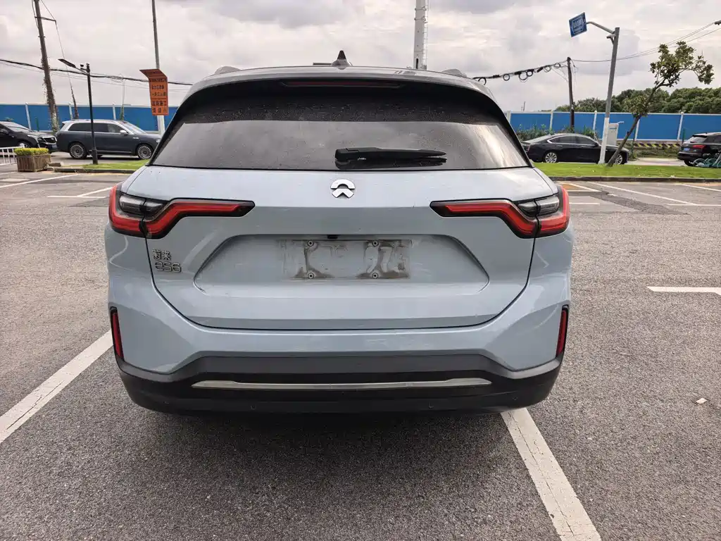 NIO ES6 — миниатюра 6