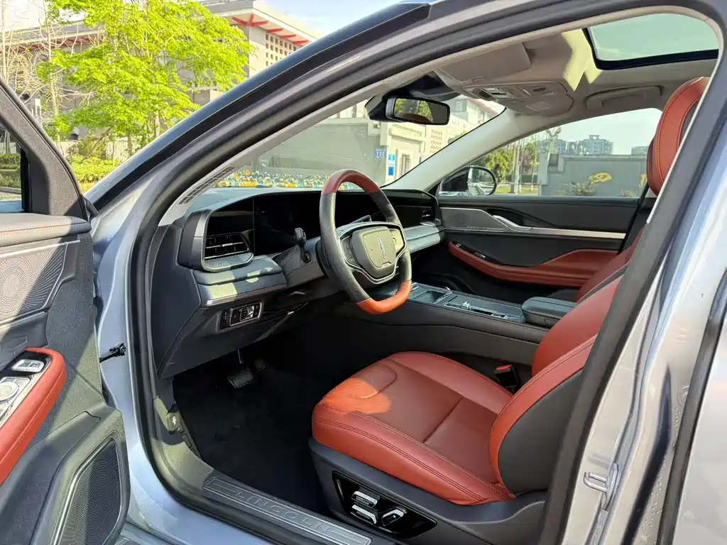 Lincoln Z — миниатюра 7