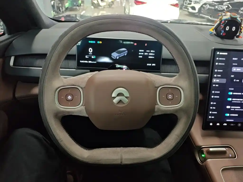 NIO ES8 — миниатюра 3