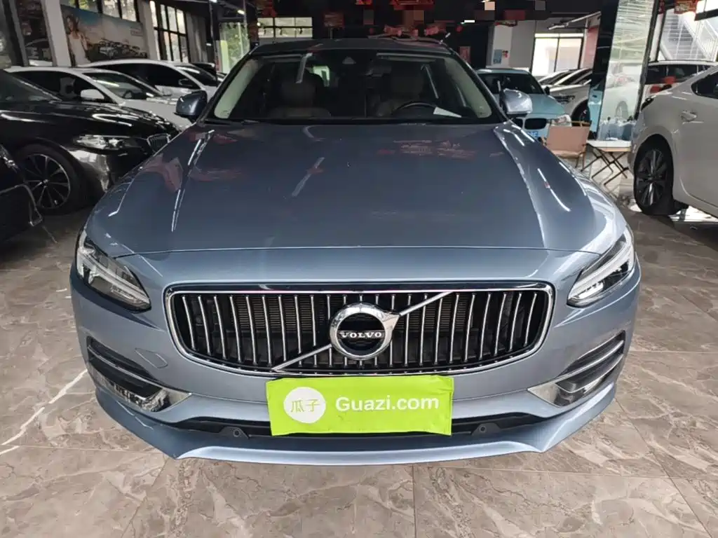 Volvo S90 — миниатюра 3