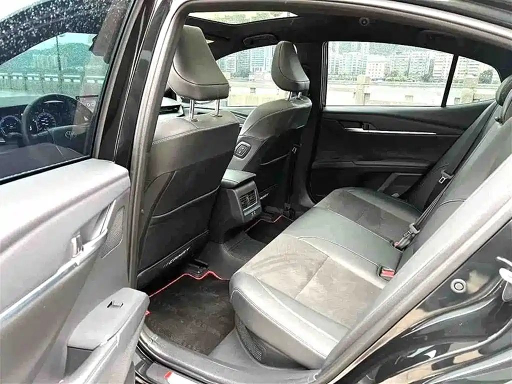 Toyota Camry 2024 2.0HXS Sport Plus