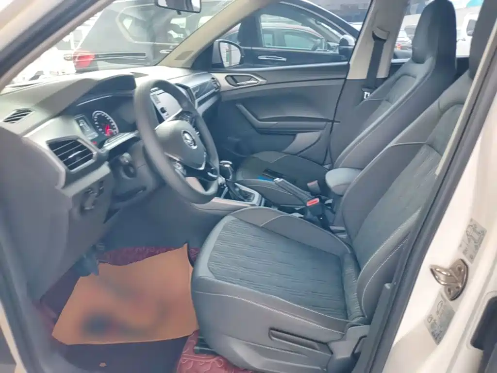 Volkswagen T-Cross — миниатюра 15