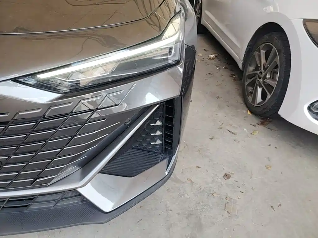 Changan UNI-V — миниатюра 24