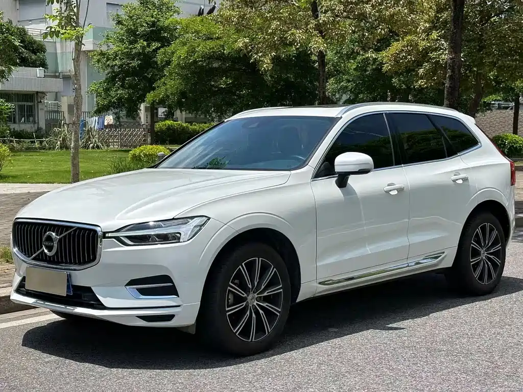 Volvo XC60 2021 T5 4WD Smart Leisure Luxury Edition