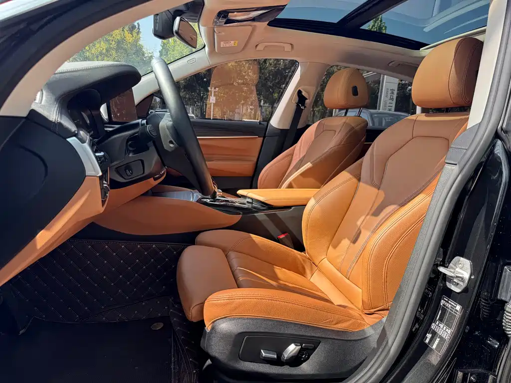 BMW 6 Series GT — миниатюра 6