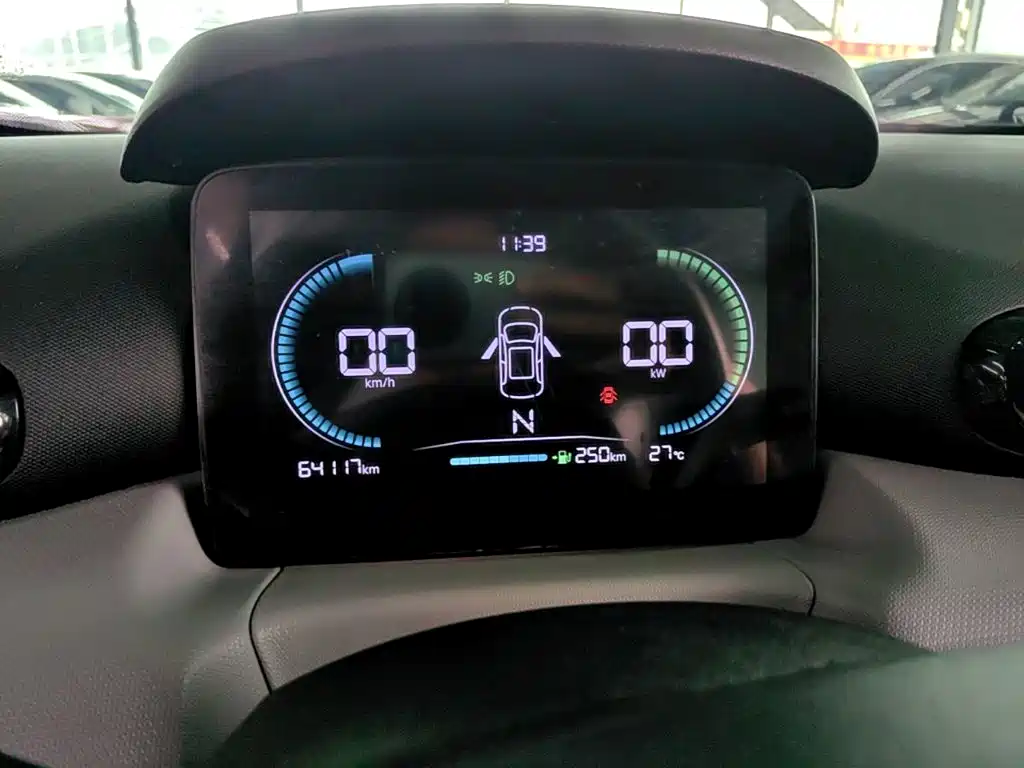 Leapmotor Leapmotor T03 — миниатюра 12