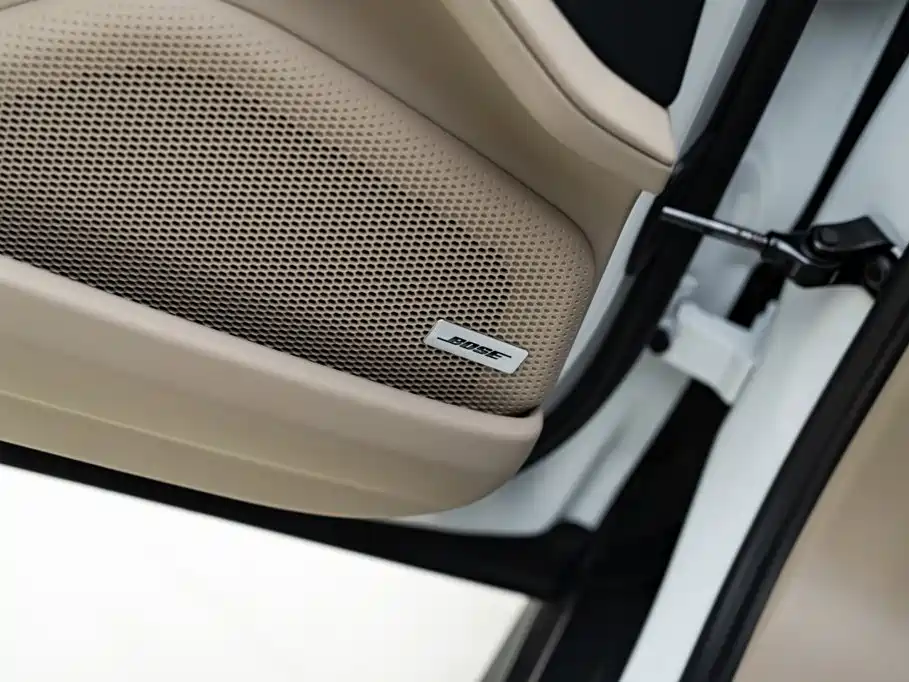 Porsche Panamera — миниатюра 17