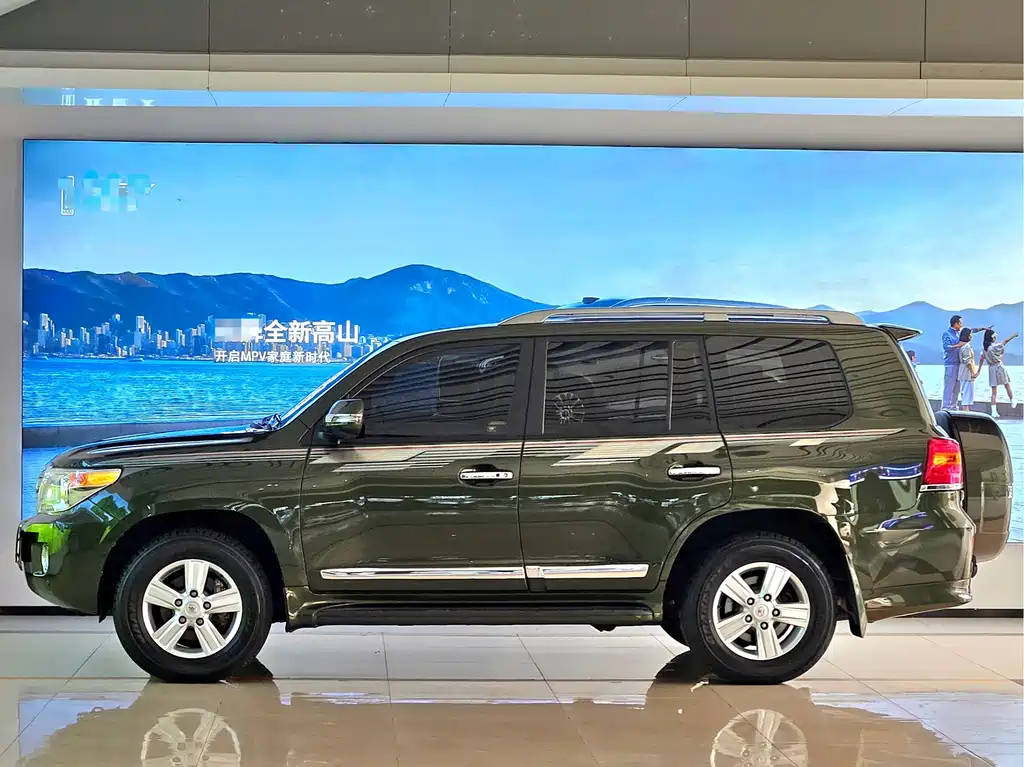 Toyota Land Cruiser — миниатюра 6