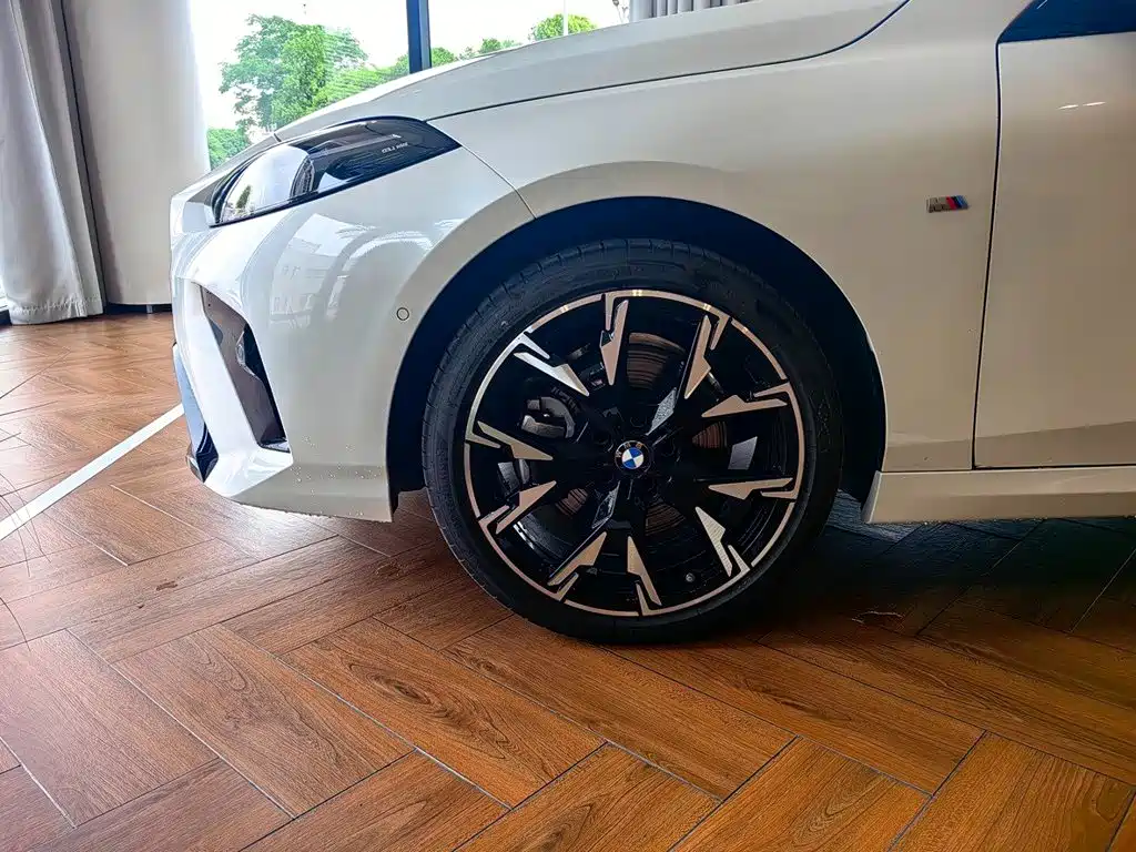 BMW 2 Series — миниатюра 7