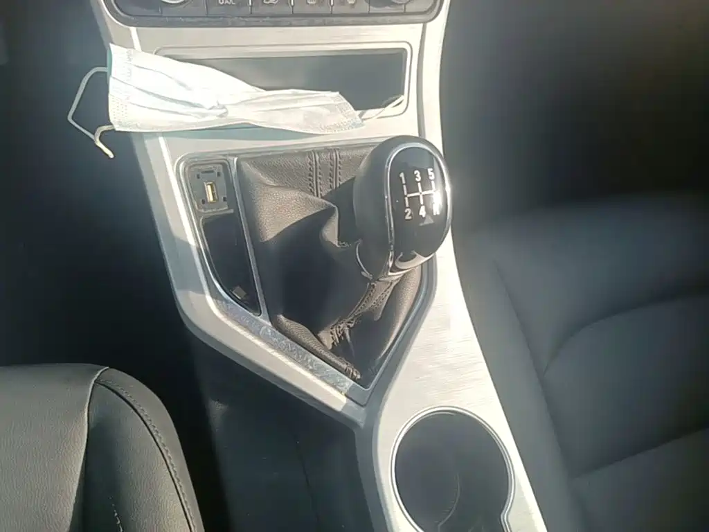 Geely Vision — миниатюра 14