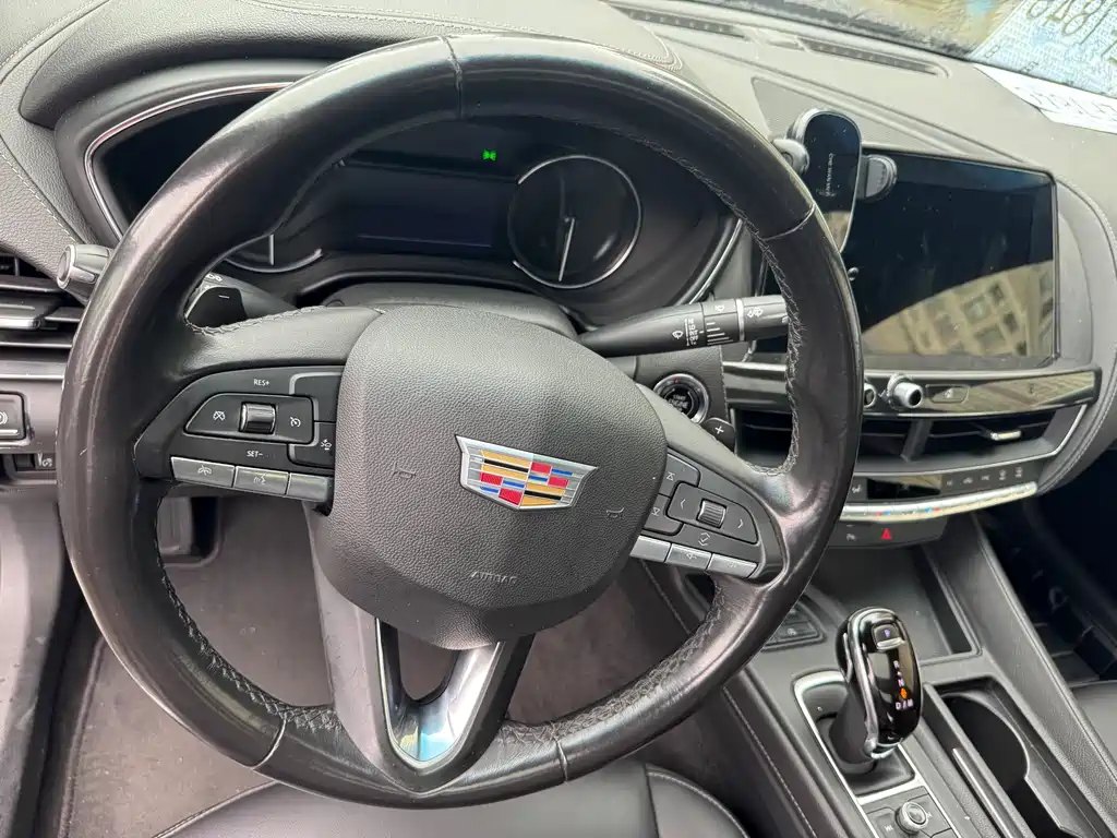 Cadillac CT5 2020 28T Fashion