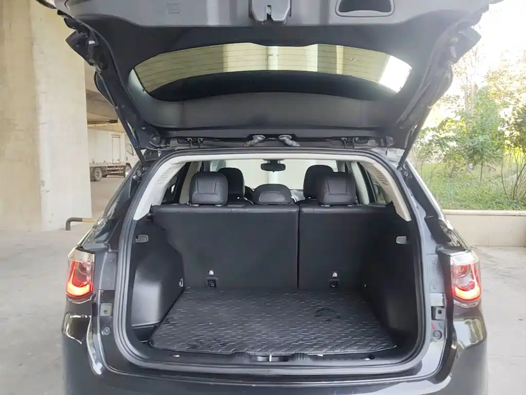 Jeep Compass — миниатюра 19