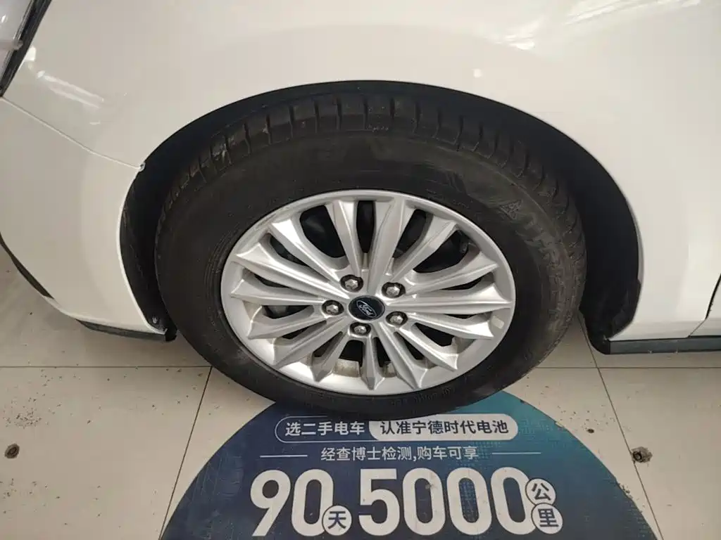 Ford Focus — миниатюра 23
