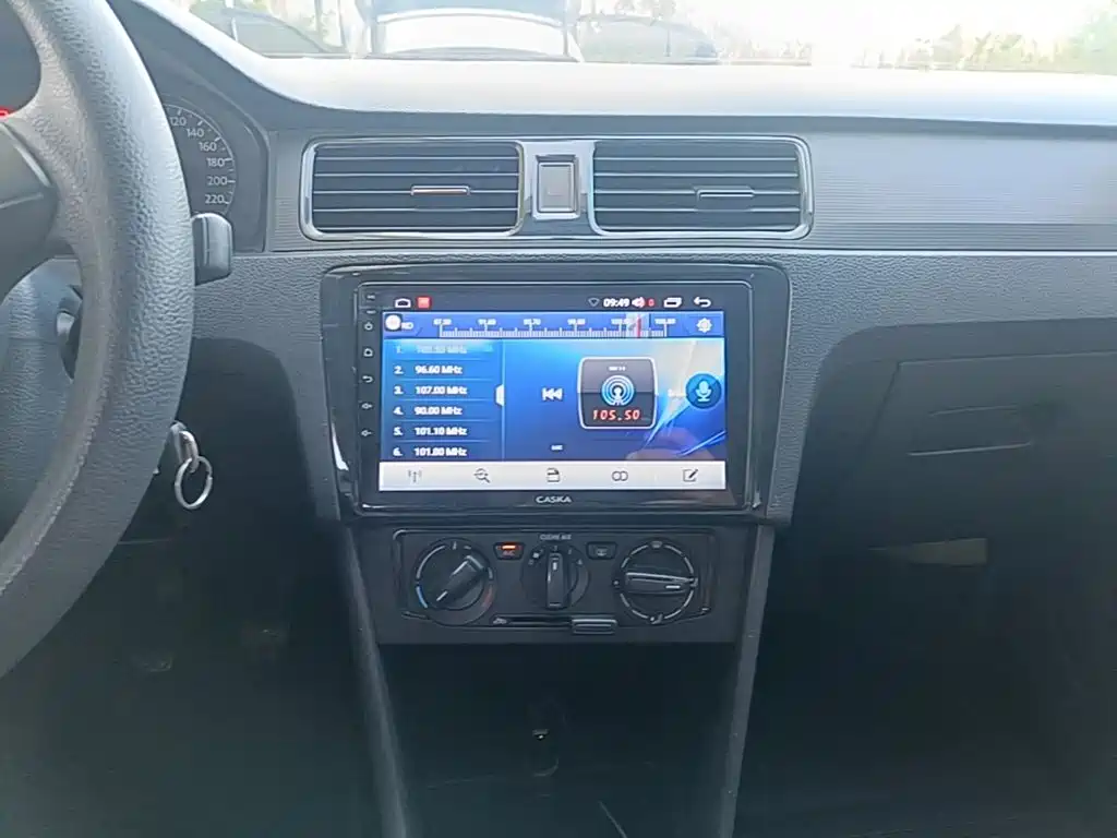 Volkswagen Santana — миниатюра 13