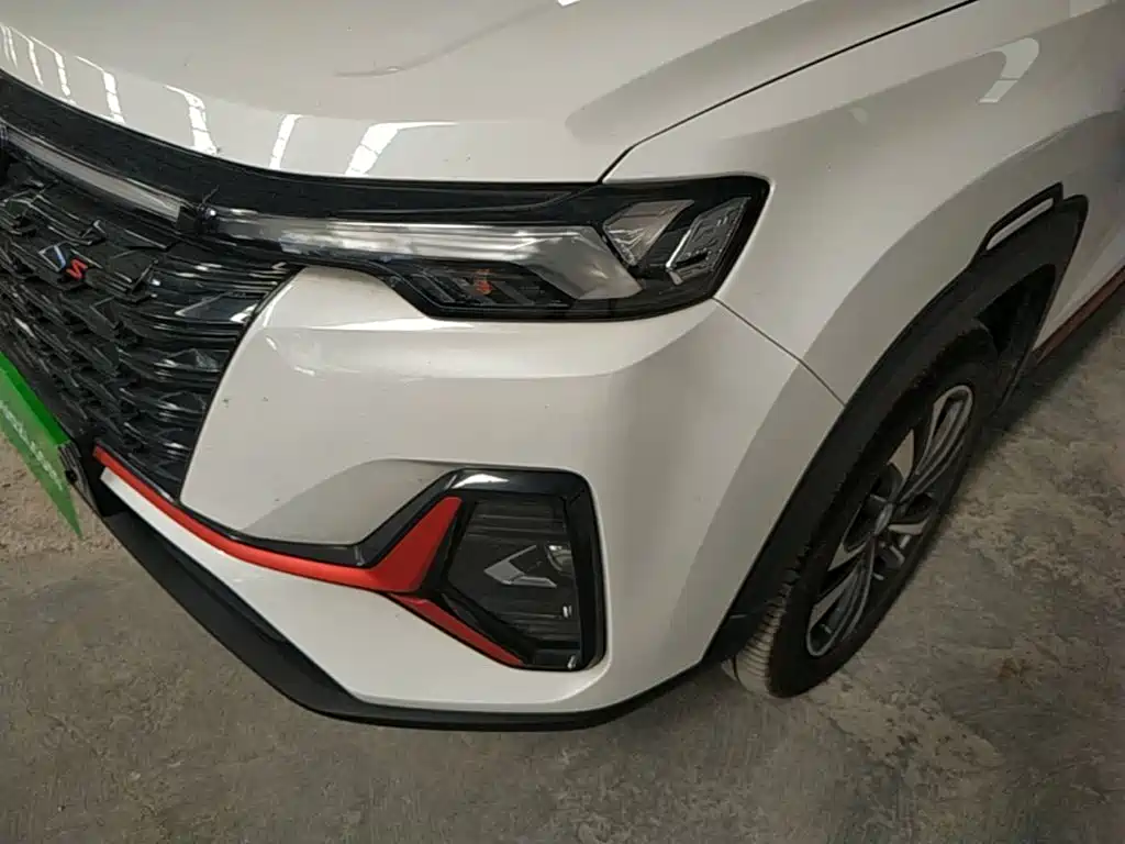Changan CS35PLUS — миниатюра 24