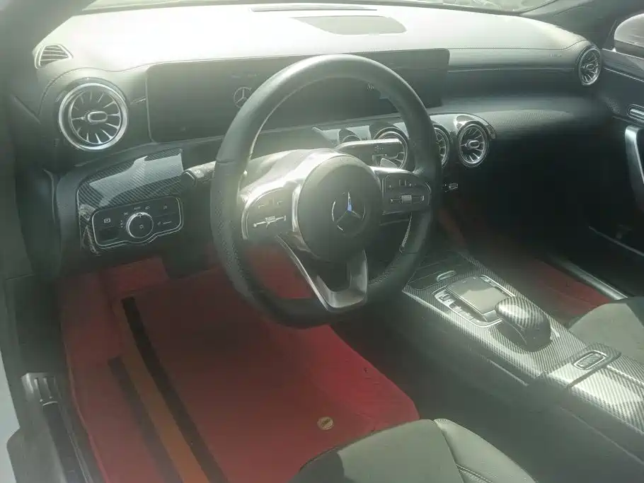 Mercedes-Benz A-Class — миниатюра 12
