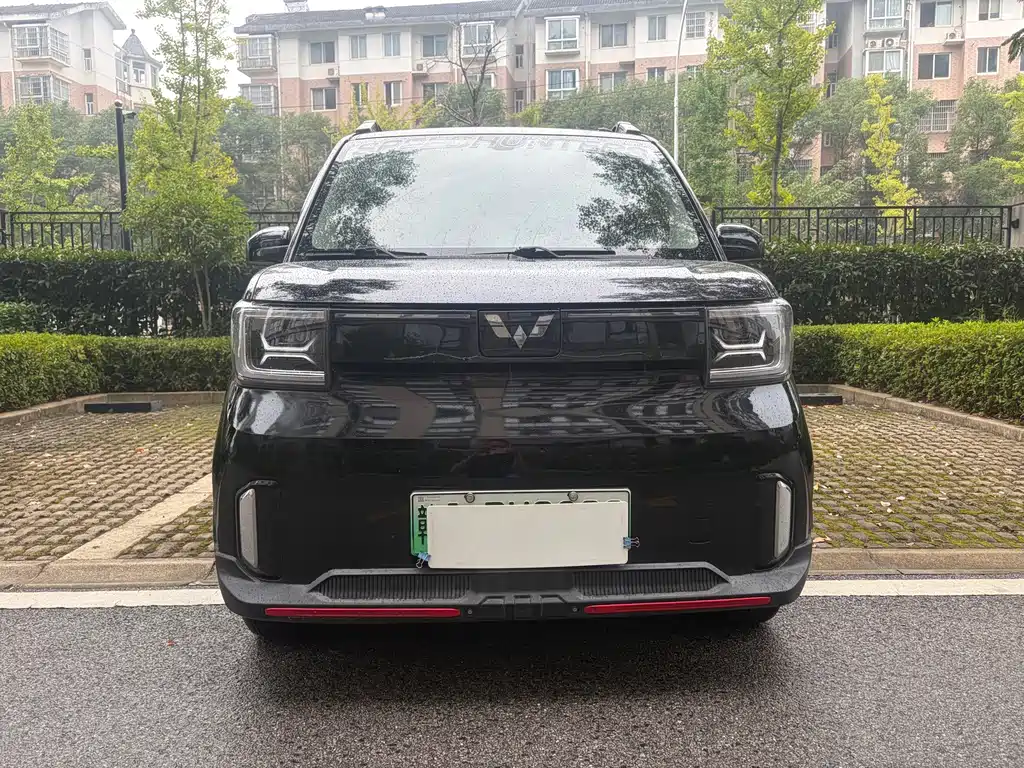 Wuling MINIEV — миниатюра 3