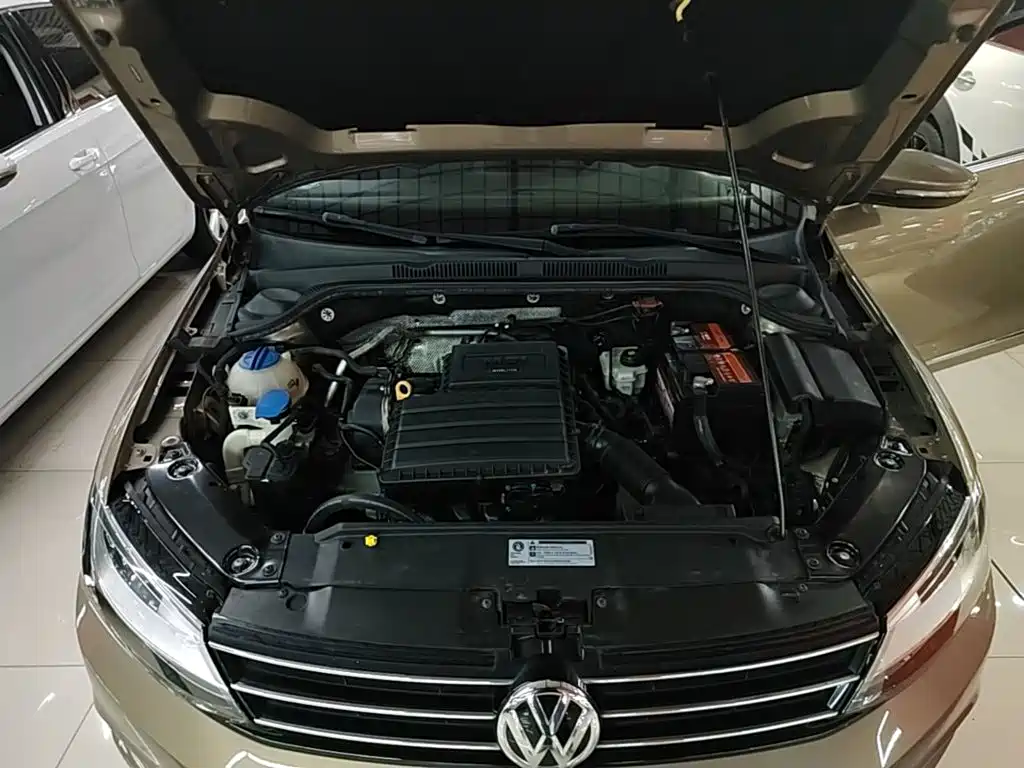 Volkswagen Sagitar — миниатюра 20